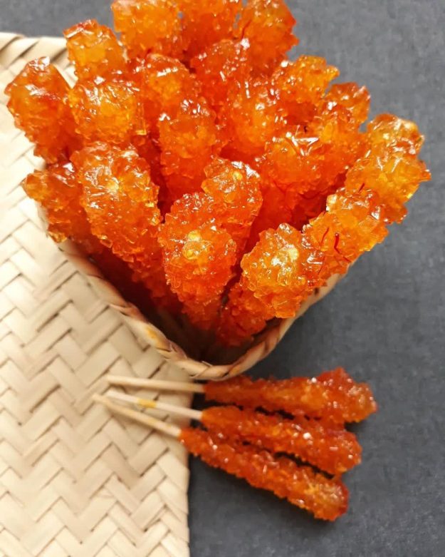 نی نبات زعفرانی